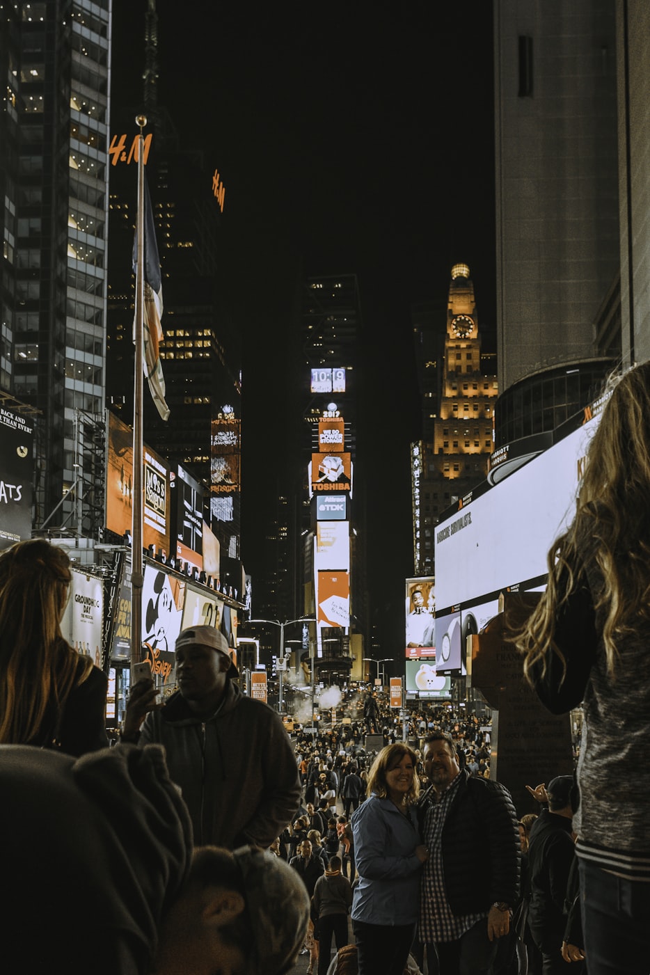 站群FAQ自动生成，基于用户搜索意图的结构化内容创建